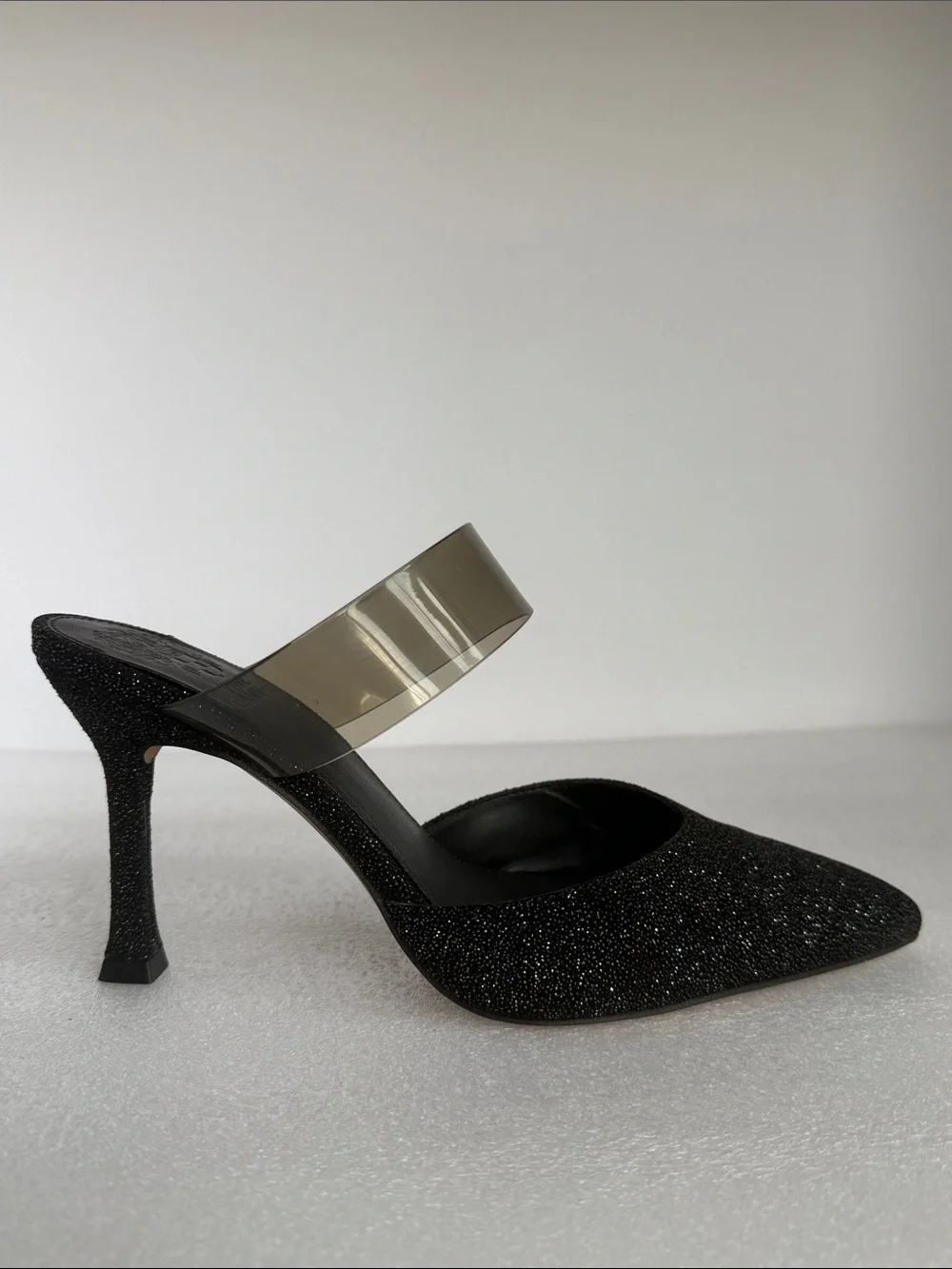 VINCE CAMUTO Kempern Black Glitter Pointed Toe Pumps Mule Heels Size 8